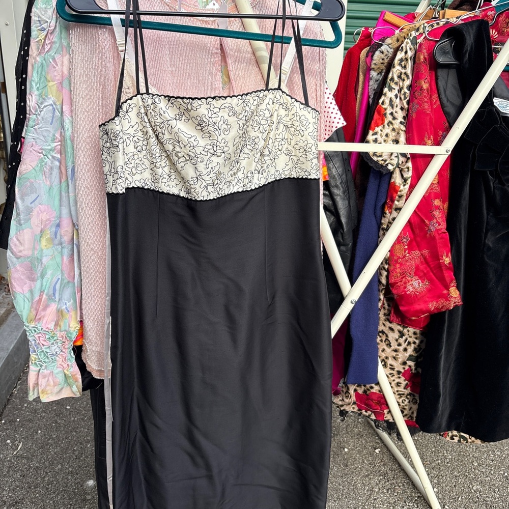 Ann Taylor Black and Cream Silk Dress - Picture 2 of 4